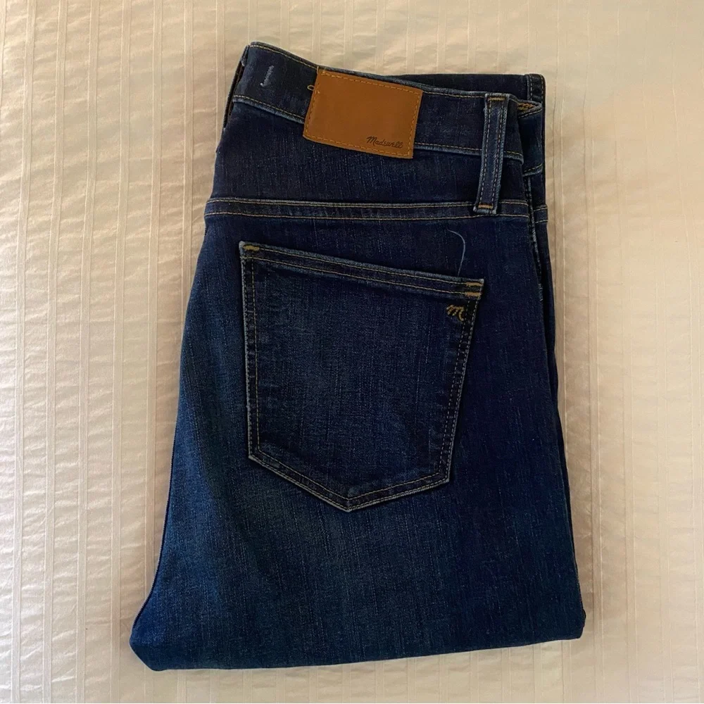 Madewell 10 inch High Rise Skinny Jeans, Hayes Wash, size 29 - Picture 5 of 9